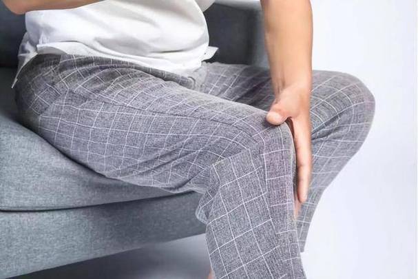 膝盖发凉 排查这3种病