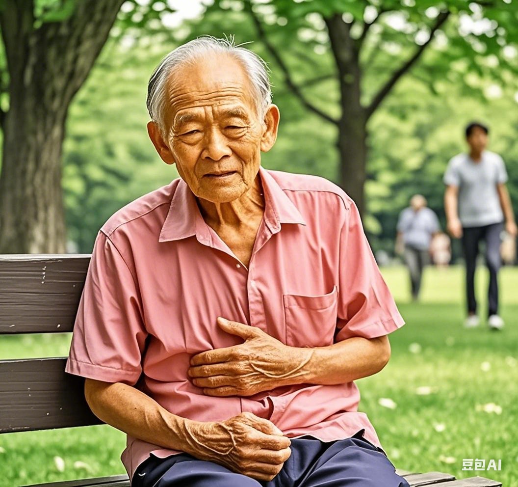 腹痛还便血 警惕急性肠坏死