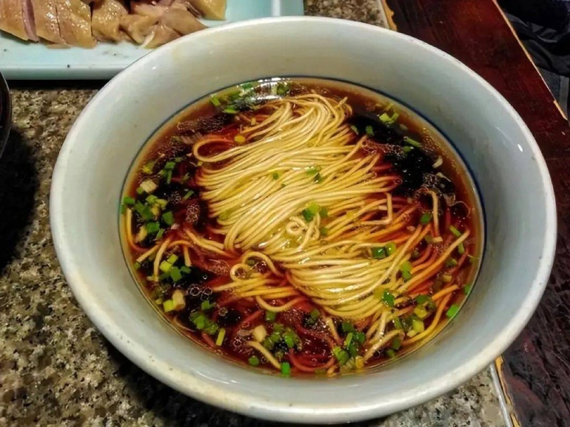 夏日清爽面食 消暑又味美