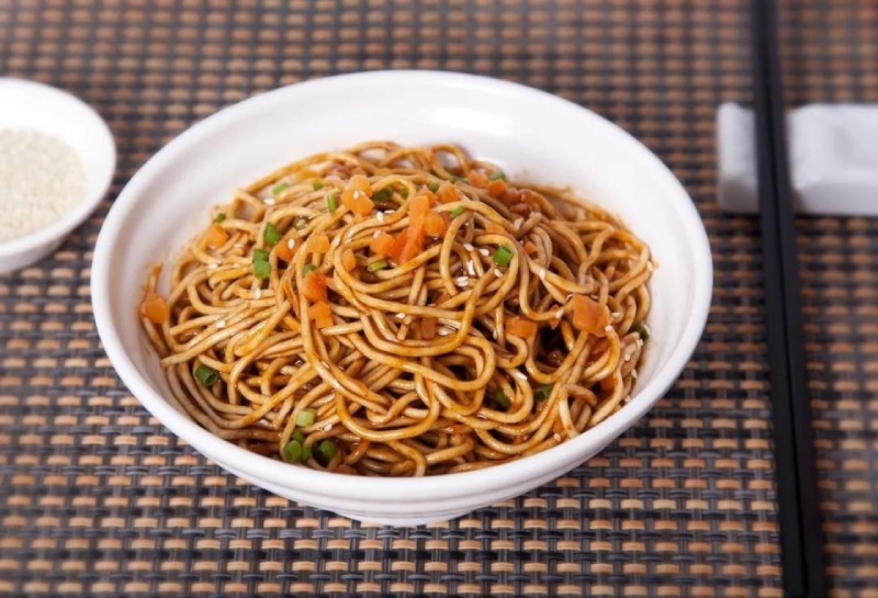 夏日清爽面食 消暑又味美